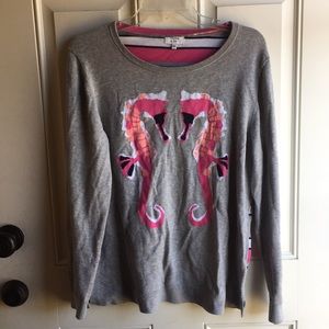 Light weight sweater